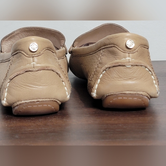 Antonio Melani Tan Leather Loafers Women's Size 10M. - Picture 9 of 11